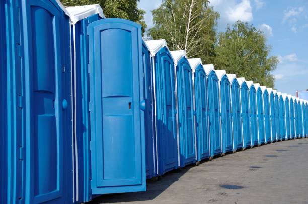 Best Portable restroom trailer rental  in Gonzales, LA